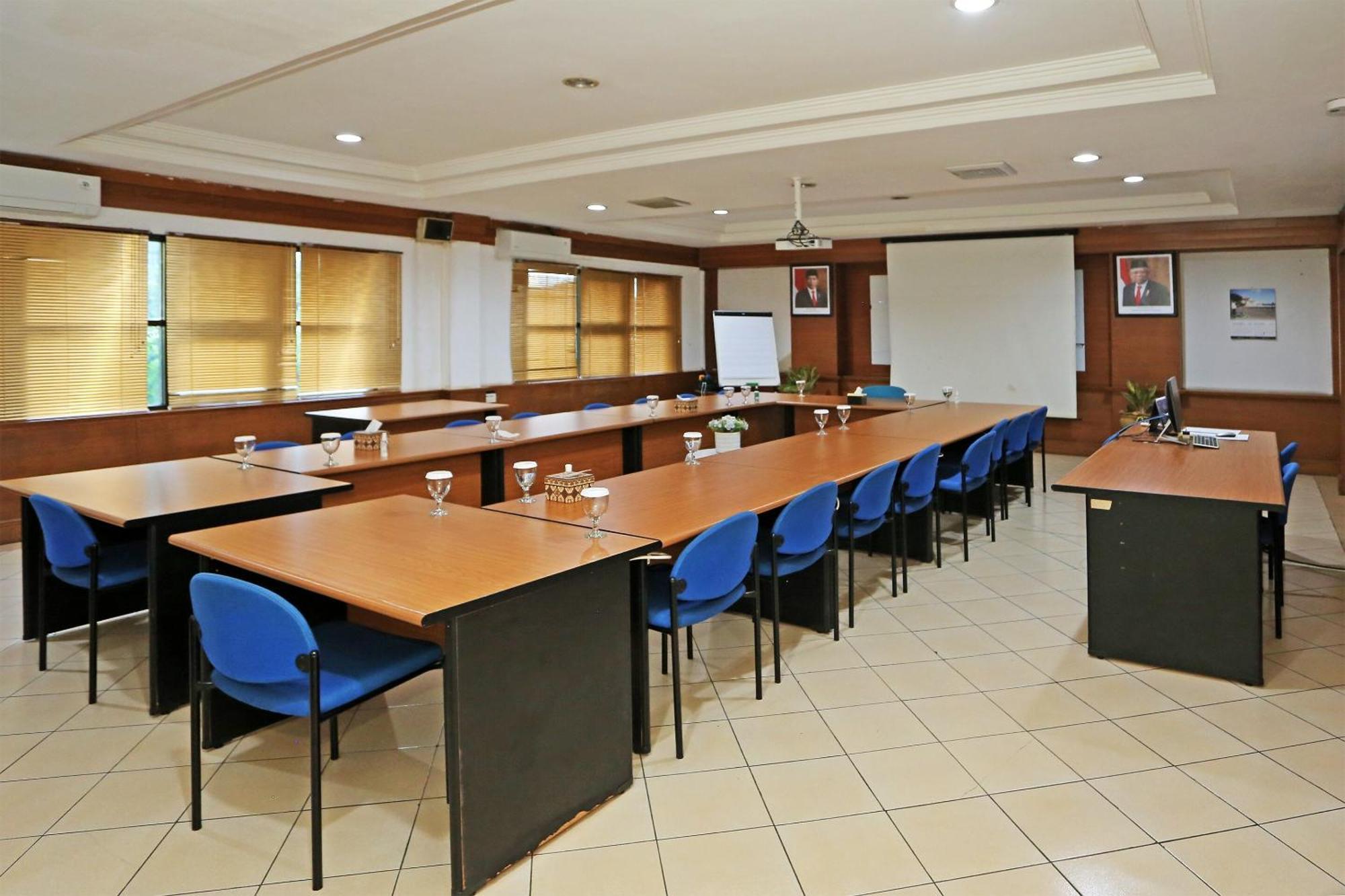 Collection O 91898 Series Hotel Kuningan Jakarta Ngoại thất bức ảnh